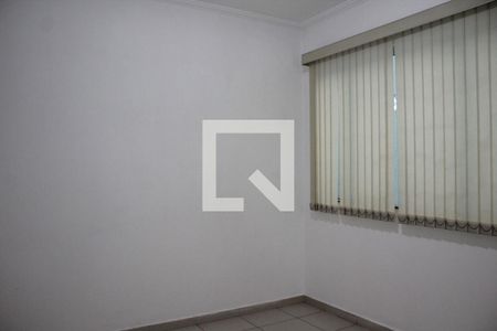 Sala de TV de casa para alugar com 4 quartos, 400m² em Vila Libanesa, São Paulo