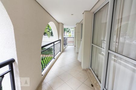 Apartamento à venda com 134m², 3 quartos e 2 vagasVaranda