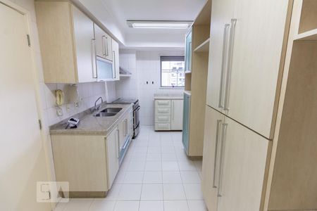 Apartamento à venda com 134m², 3 quartos e 2 vagasCozinha