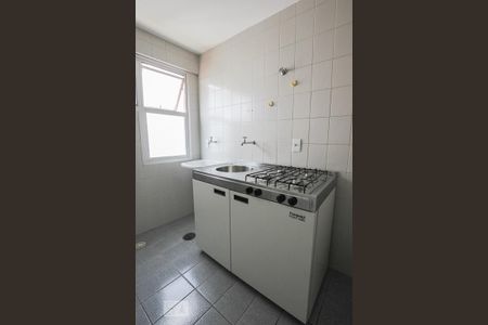 Cozinha de kitnet/studio para alugar com 1 quarto, 40m² em Botafogo, Campinas