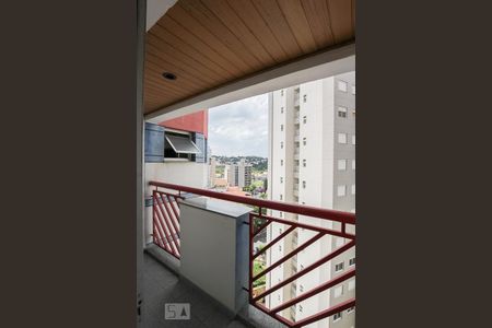 Studio para alugar com 40m², 1 quarto e 1 vaga Studio para alugar com 40m², 1 quarto e 1 vagaSacada