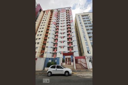 Studio para alugar com 40m², 1 quarto e 1 vaga Studio para alugar com 40m², 1 quarto e 1 vagaFachada