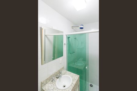 Banheiro de apartamento à venda com 2 quartos, 60m² em Jardim Esmeralda, São Paulo