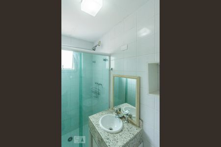 Banheiro de apartamento à venda com 2 quartos, 60m² em Jardim Esmeralda, São Paulo