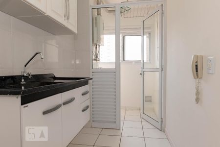 Studio para alugar com 35m², 1 quarto e sem vaga Studio para alugar com 35m², 1 quarto e sem vagaCozinha