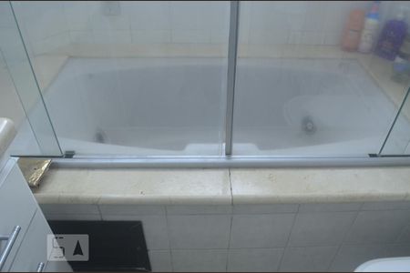 Apartamento à venda com 150m², 4 quartos e 3 vagasBanheiro