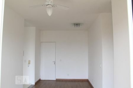 Área de Serviço de apartamento para alugar com 2 quartos, 62m² em Jardim Messina, Jundiaí