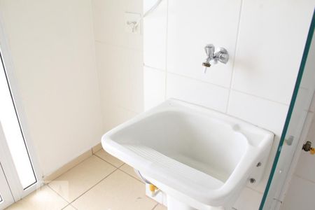 Área de Serviço de apartamento para alugar com 2 quartos, 62m² em Jardim Messina, Jundiaí