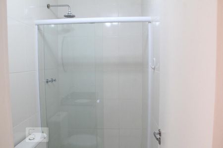 Banheiro de apartamento para alugar com 2 quartos, 62m² em Jardim Messina, Jundiaí