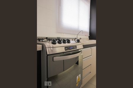 Cozinha de apartamento para alugar com 1 quarto, 51m² em Cambuí, Campinas