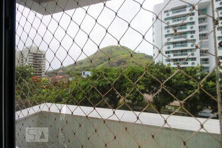 Apartamento à venda com 71m², 2 quartos e 1 vaga Apartamento à venda com 71m², 2 quartos e 1 vagaVista da Suíte