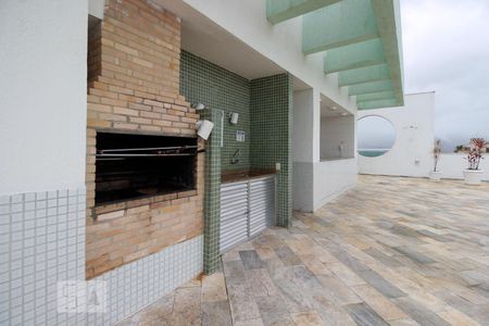 Apartamento à venda com 71m², 2 quartos e 1 vaga Apartamento à venda com 71m², 2 quartos e 1 vagaÁrea comum - Churrasqueira