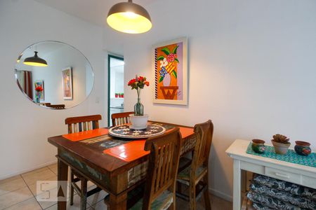 Sala de apartamento à venda com 2 quartos, 71m² em Recreio dos Bandeirantes, Rio de Janeiro