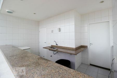 Apartamento à venda com 71m², 2 quartos e 1 vaga Apartamento à venda com 71m², 2 quartos e 1 vagaÁrea Comum - Cozinha