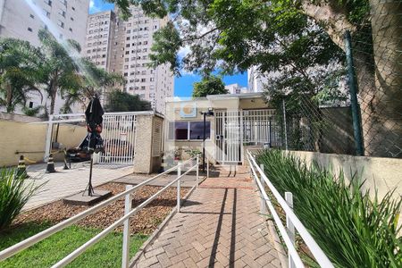 Apartamento à venda com 37m², 1 quarto e 1 vagaFachada