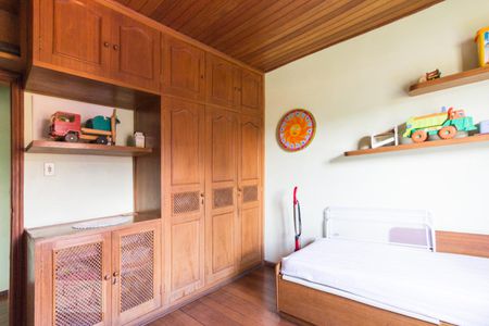 Casa à venda com 750m², 7 quartos e 5 vagasQuarto 1