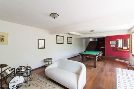 Casa à venda com 750m², 7 quartos e 5 vagasSalao de Festa