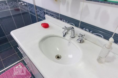 Casa à venda com 750m², 7 quartos e 5 vagasBanheiro Suite 1