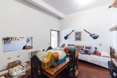 Casa à venda com 750m², 7 quartos e 5 vagasQuarto extra