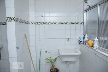 Apartamento à venda com 60m², 2 quartos e 1 vagaCozinha e Área de Serviço