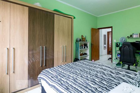 Casa à venda com 240m², 3 quartos e 2 vagasQuarto 1