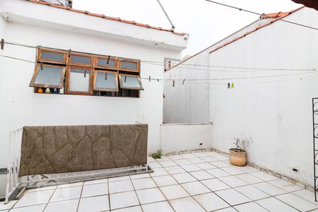 Casa à venda com 240m², 3 quartos e 2 vagasTerraço