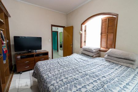 Casa à venda com 240m², 3 quartos e 2 vagasQuarto 3 suíte