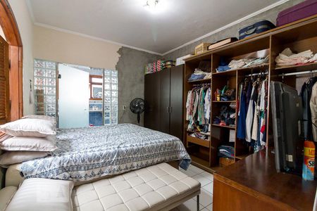 Casa à venda com 240m², 3 quartos e 2 vagasQuarto 3 suíte