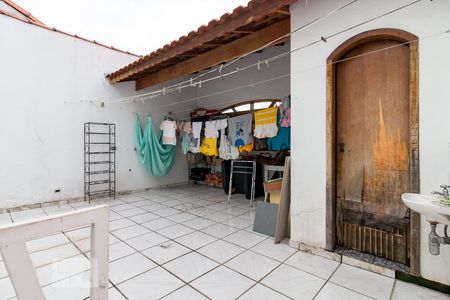 Casa à venda com 240m², 3 quartos e 2 vagasTerraço