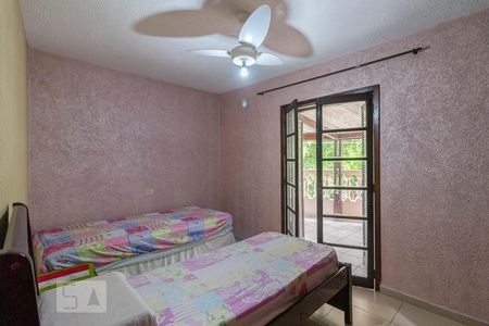 Casa à venda com 300m², 5 quartos e 2 vagasQuarto 5