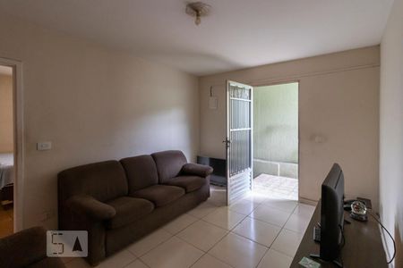 Sala 2 de casa à venda com 5 quartos, 300m² em Vila Regina ( Zona Leste), São Paulo