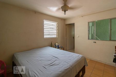 Suite 1 de casa à venda com 5 quartos, 300m² em Vila Regina ( Zona Leste), São Paulo