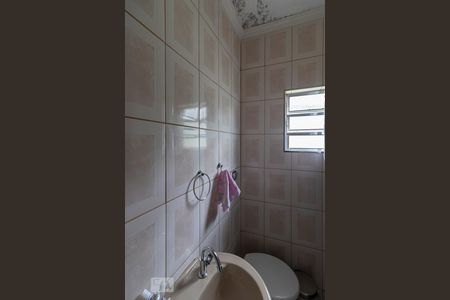 Casa à venda com 300m², 5 quartos e 2 vagasBanheiro 3