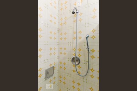 Casa à venda com 274m², 4 quartos e 6 vagas Casa à venda com 274m², 4 quartos e 6 vagasBanheiro Suíte 3