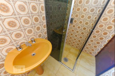 Casa à venda com 274m², 4 quartos e 6 vagas Casa à venda com 274m², 4 quartos e 6 vagasBanheiro Suíte reversível