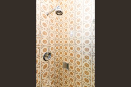 Casa à venda com 274m², 4 quartos e 6 vagas Casa à venda com 274m², 4 quartos e 6 vagasBanheiro Suíte reversível