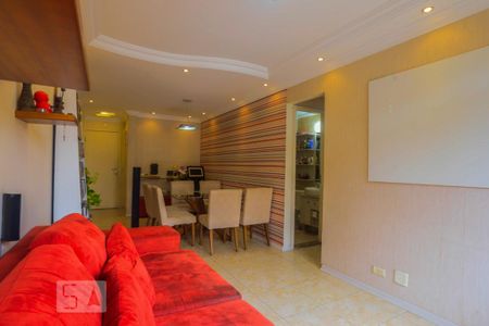 Sala de apartamento para alugar com 3 quartos, 74m² em Jardim Santa Cruz (sacomã), São Paulo