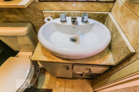 Banheiro de apartamento para alugar com 3 quartos, 74m² em Jardim Santa Cruz (sacomã), São Paulo