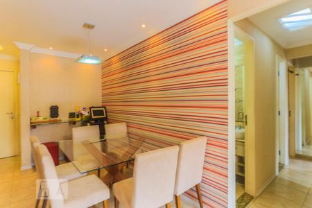 Sala de apartamento para alugar com 3 quartos, 74m² em Jardim Santa Cruz (sacomã), São Paulo