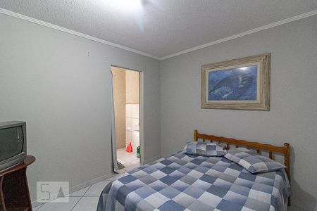 Quarto 1 de kitnet/studio para alugar com 1 quarto, 40m² em Boqueirão, Curitiba