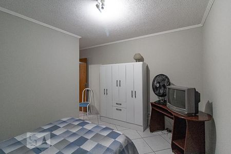 Quarto 1 de kitnet/studio para alugar com 1 quarto, 40m² em Boqueirão, Curitiba
