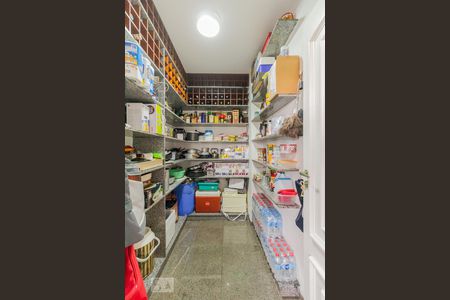 Apartamento à venda com 262m², 3 quartos e 5 vagasDespensa