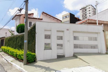 Casa à venda com 177m², 3 quartos e 4 vagasFachada