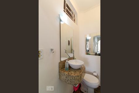 Lavabo de casa à venda com 3 quartos, 177m² em Vila Antonina, São Paulo