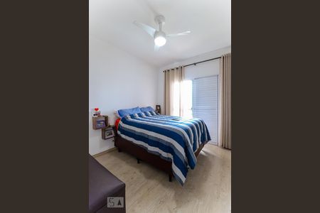 Casa à venda com 160m², 4 quartos e 5 vagasSuíte