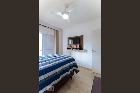 Casa à venda com 160m², 4 quartos e 5 vagasSuíte