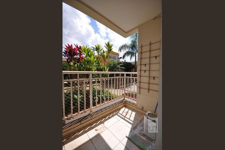 Sacada da Sala de apartamento para alugar com 2 quartos, 60m² em Vila Industrial, Campinas