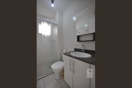 Banheiro de apartamento para alugar com 2 quartos, 60m² em Vila Industrial, Campinas