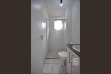 Banheiro de apartamento para alugar com 2 quartos, 60m² em Vila Industrial, Campinas