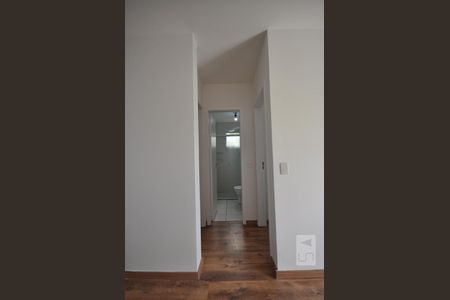 Corredor de apartamento para alugar com 2 quartos, 60m² em Vila Industrial, Campinas